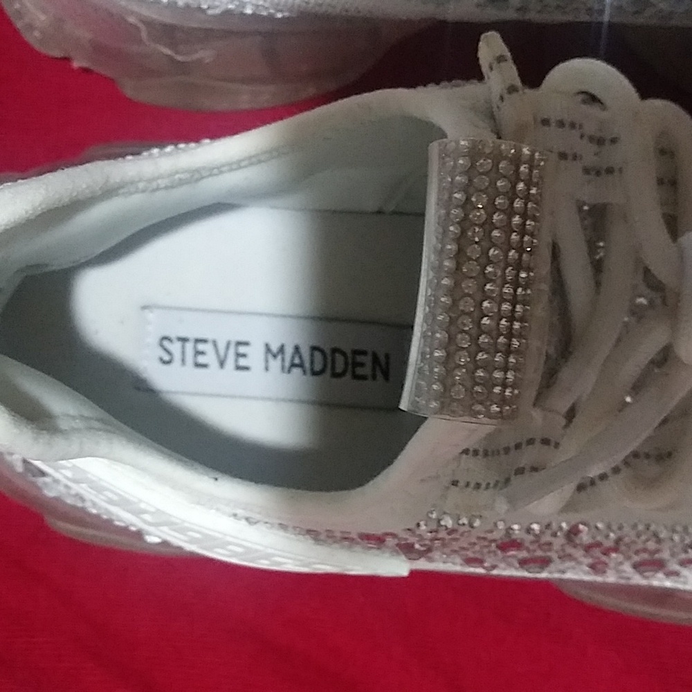 Steve Madden silver white sparkly tennis 6 - Picture 4 of 8